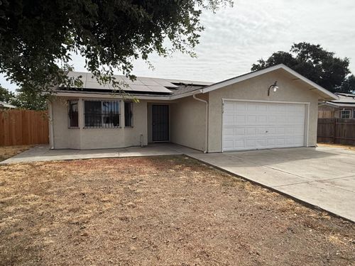 912 S Hinkley Ave, Stockton, CA, 95215-6721 | Card Image
