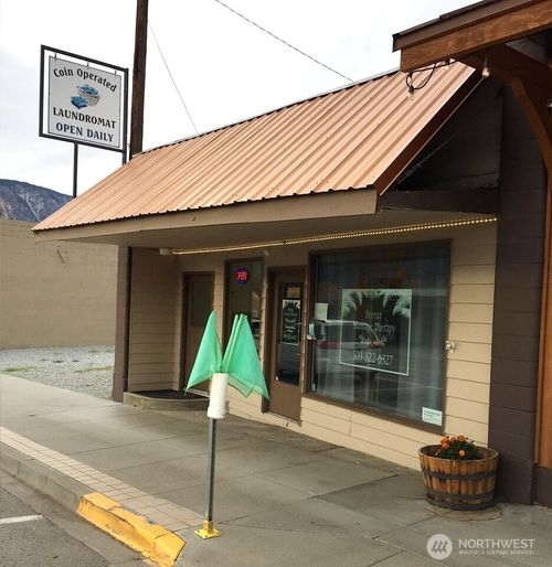84 Wapato Way, Manson, WA, 98831-9210 | Card Image