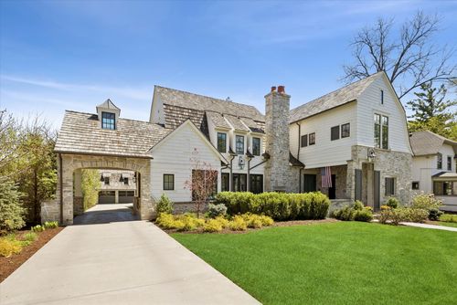 281 Forest Ave, Glen Ellyn, IL, 60137-5301 | Card Image