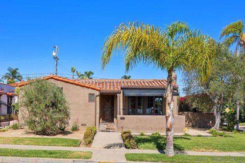 5151 Hastings Rd, San Diego, CA, 92116-2133 | Card Image