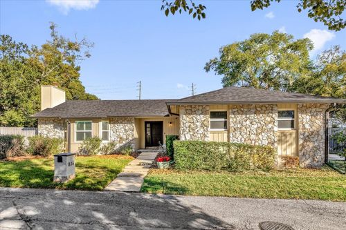 836 Maraval Ct, Longwood, FL, 32750-3302 | Card Image