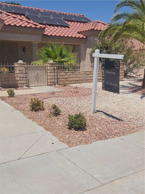 3101 Wonderview Dr, Las Vegas, NV, 89134-8569 | Card Image