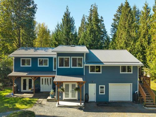 1371 Hooley Rd, Quadra Island, BC, V0P1H0 | Card Image
