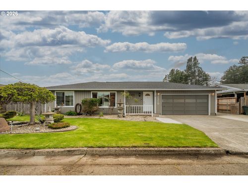 2370 Fir St, North Bend, OR, 97459-1527 | Card Image