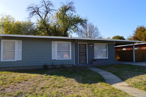 611 Benrus Blvd, San Antonio, TX, 78228-5703 | Card Image
