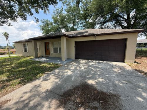 8 Berry Dr, Mascotte, FL, 34753-8812 | Card Image