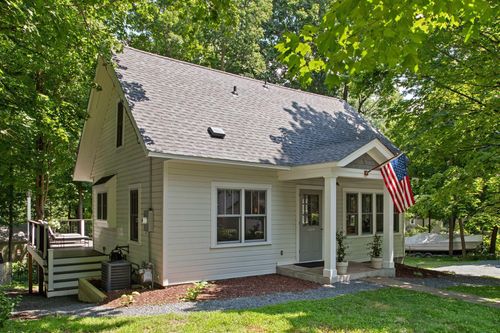 3815 Deephaven Ave, Wayzata, MN, 55391-3035 | Card Image