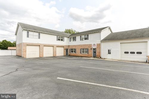 apt-e-98 Herman Ave, LEMOYNE, PA, 17043-1974 | Card Image