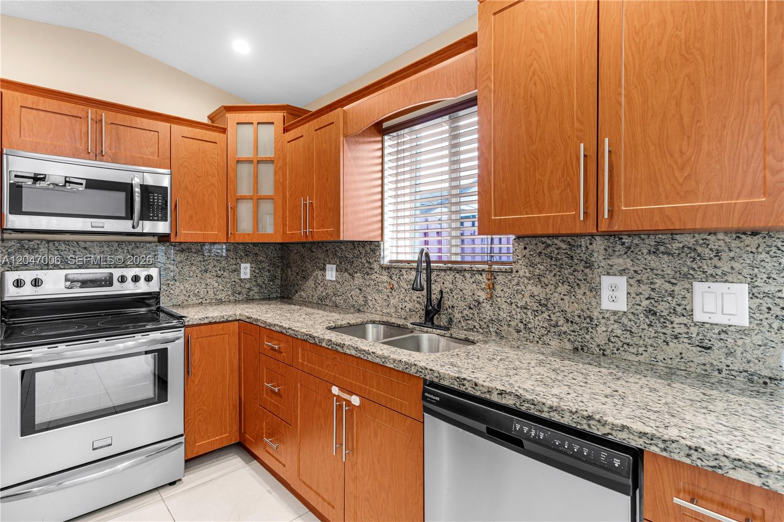 Residential Lease in Hialeah 5