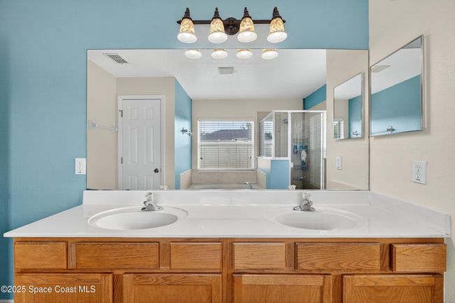 Master Bath | Image 25