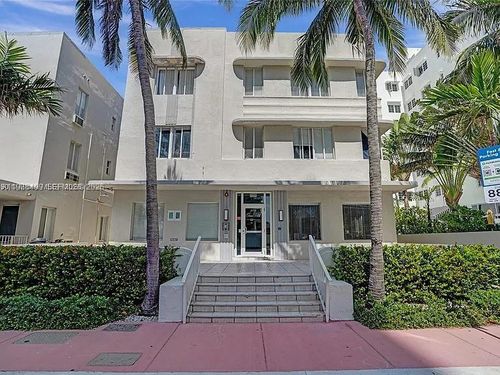 apt-310-3710 Collins Ave, Miami Beach, FL, 33140-4071 | Card Image