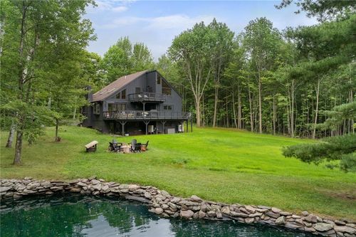 210 Acorn Dr, Jewett, NY, 12444-5140 | Card Image