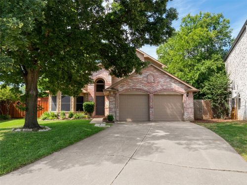 1404 Daffodil Ln, Lewisville, TX, 75077-2100 | Card Image