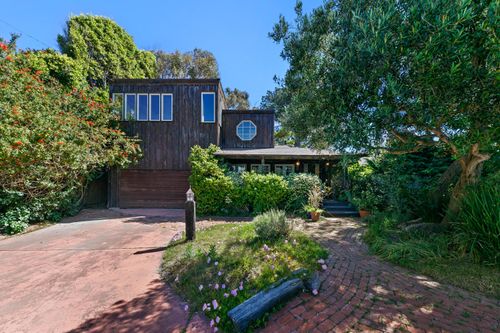 7316 Birdview Ave, Malibu, CA, 90265-4113 | Card Image