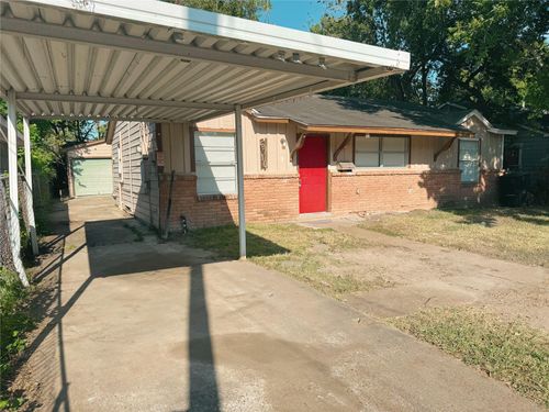 6710 England St, Houston, TX, 77021-4916 | Card Image