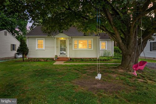 313 Oak St, CENTREVILLE, MD, 21617-2083 | Card Image