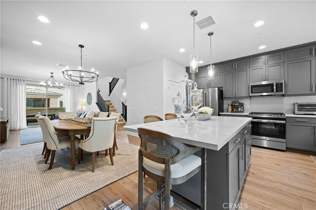 407 Coyote Pass, Condo with 3 bedrooms, 4 bathrooms and 2 parking in Lake Forest CA | Image 16