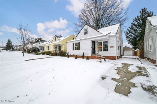 11909 Hastings Rd, Garfield Heights, OH, 44125-4341 | Card Image