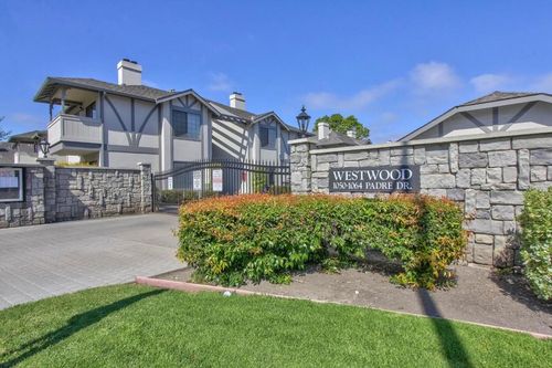 3-1052 Padre Dr, Salinas, CA, 93901-4608 | Card Image