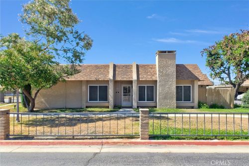 apt-1-602 S Santa Fe St, Hemet, CA, 92543-6190 | Card Image
