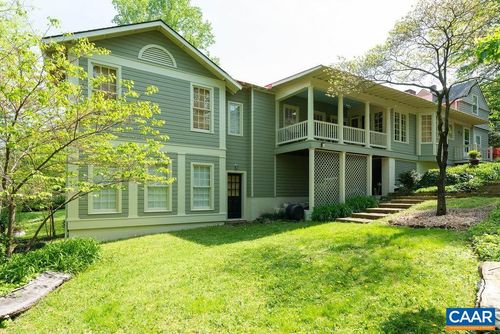 907 Cottage Ln, CHARLOTTESVILLE, VA, 22903-1611 | Card Image
