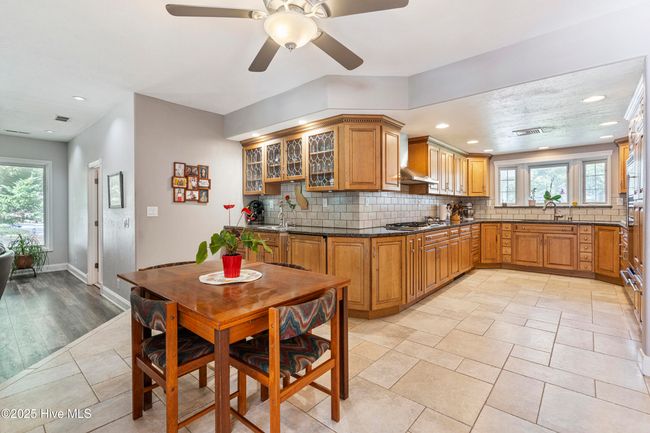 147 Pine Needle Dr, House other with 4 bedrooms, 4 bathrooms and 5 parking in Hampstead NC | Image 23