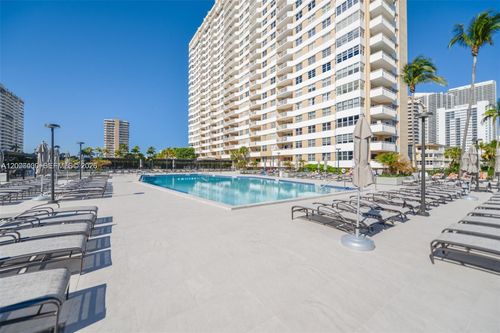20a-1980 S Ocean Dr, Hallandale Beach, FL, 33009-7909 | Card Image