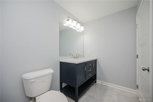 8613 Byers Rd, House other with 5 bedrooms, 3 bathrooms and null parking in Miamisburg OH | Image 49