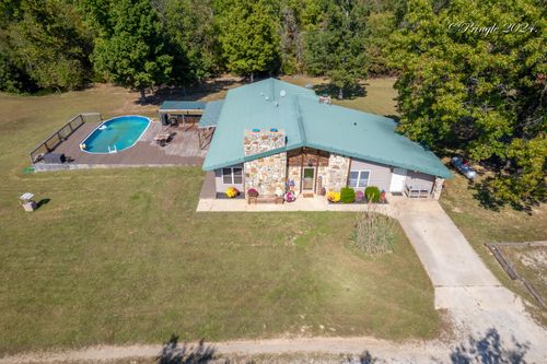 13705 State Route 17, West Plains, MO, 65775-6761 | Card Image