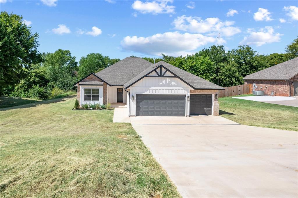 Black Forrest Ct, Newcastle, OK 73065