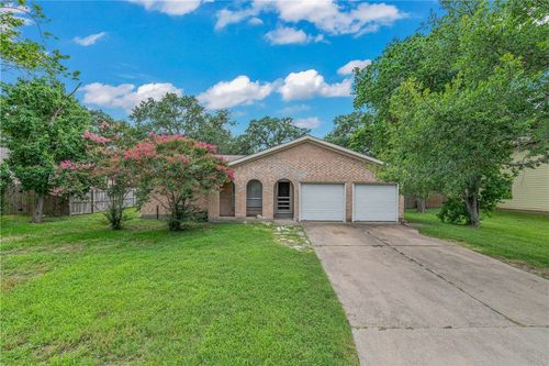 1210 Neal Pickett Dr, College Station, TX, 77840-2613 | Card Image