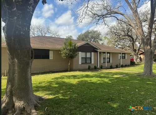 1209 E Morgan Avenue, Cuero, TX, 77954 | Card Image