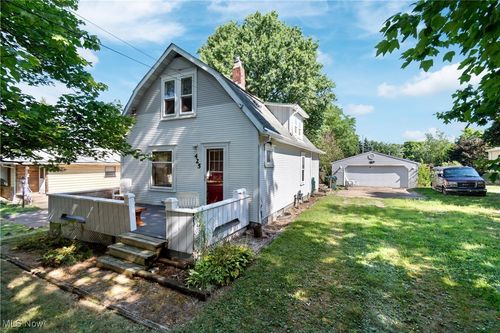 425 Loomis Ave, Cuyahoga Falls, OH, 44221-5019 | Card Image