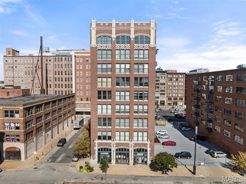 apt-402-1627 Locust St, Saint Louis, MO, 63103-1872 | Card Image