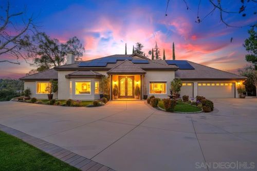 29059 Meadow Glen Way W, Escondido, CA, 92026-6502 | Card Image