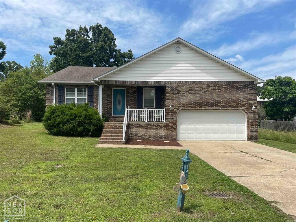 Mcphill Dr, Paragould, AR 72450
