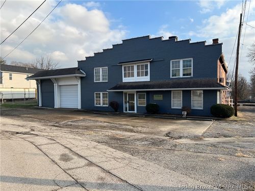 1304 Dewey St, New Albany, IN, 47150-5763 | Card Image