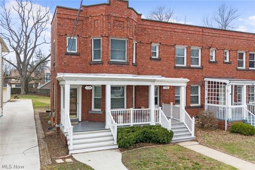 1354 Edwards Ave, Lakewood, OH, 44107-2346 | Card Image