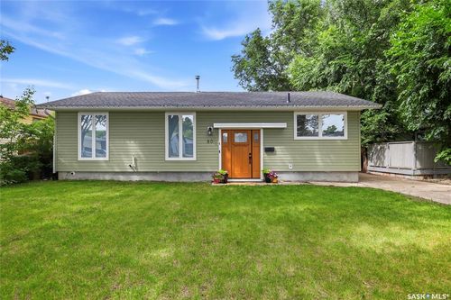 80 Cameron Crescent, Regina, SK, S4S2X2 | Card Image