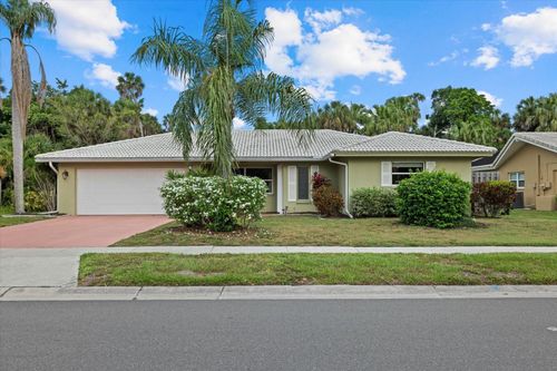 7528 Biltmore Drive, Sarasota, FL, 34231 | Card Image