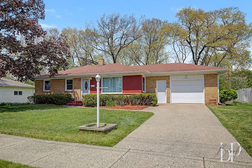 2031 Boone Ct Sw, Wyoming, MI, 49519-3217 | Card Image