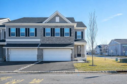 1001 Navigator Ave, Marlboro, NJ, 07746-2640 | Card Image