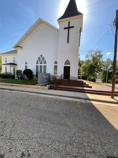 201 S Carolina St, Troup, TX, 75789-2130 | Card Image
