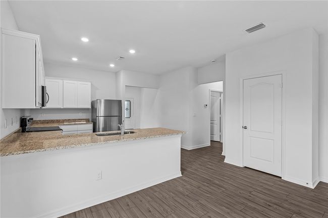 8416 100 Th Ave, House other with 4 bedrooms, 2 bathrooms and null parking in Vero Beach FL | Image 7