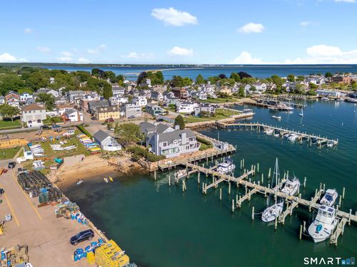 b3-4 Northwest St, Stonington, CT, 06378-1365 | Card Image