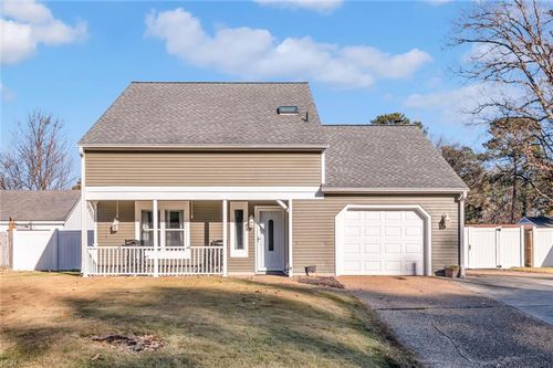 184 Coventry Ln, Newport News, VA, 23602-7378 | Card Image