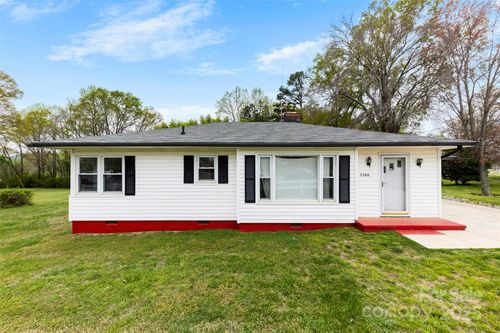 2300 Linwood Rd, Gastonia, NC, 28052-5018 | Card Image