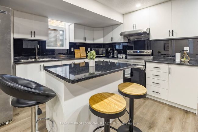 12557 Kennedy Rd, House attached with 5 bedrooms, 4 bathrooms and 2 parking in Caledon ON | Image 23