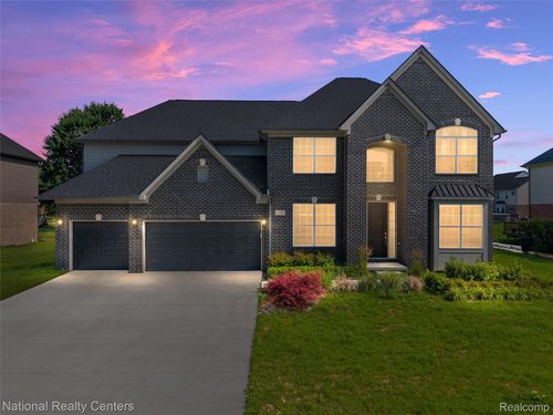 1283 Bloomingdale Dr, Troy, MI, 48085-5115 | Card Image