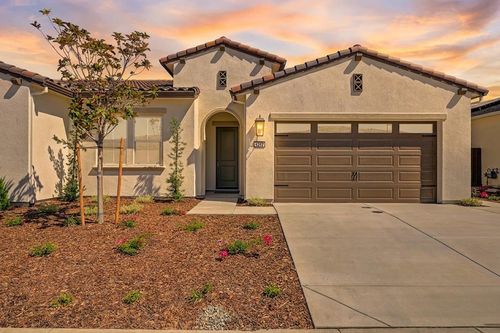 4252 Meadow Crest Dr, Folsom, CA, 95630-4098 | Card Image